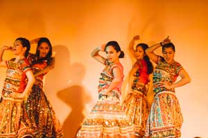 Programs Bollywood Dance Classes In Bangalore Indiranagar At Flux